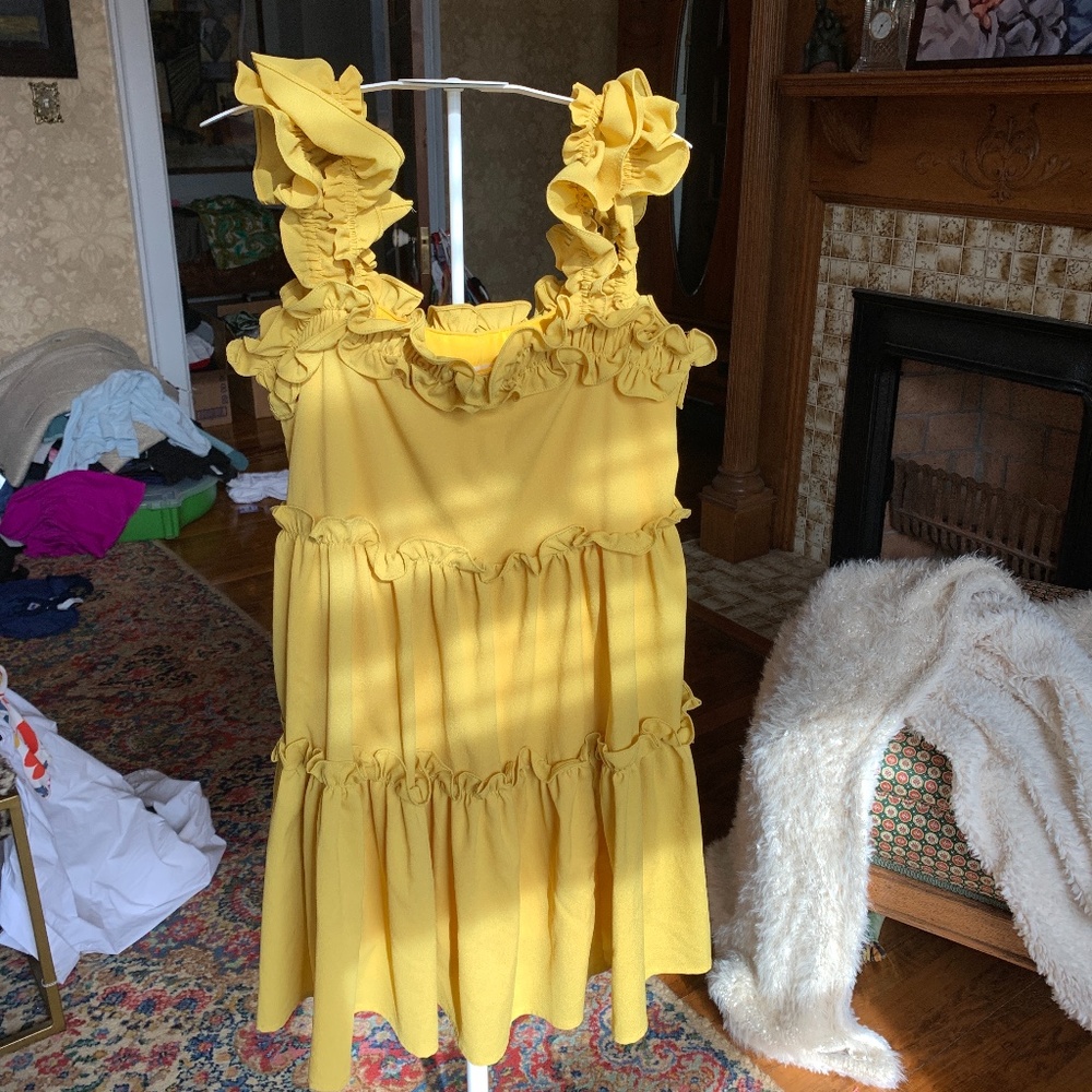 Listicle ruffle mustard pocketed dress. NWOT